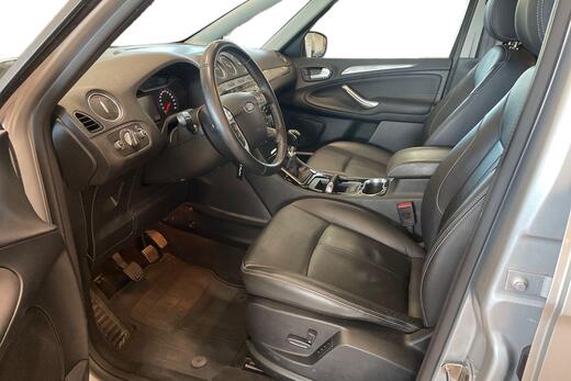 Ford S-MAX vaihtoauto