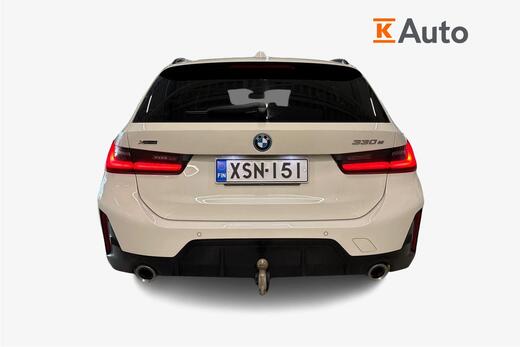 BMW 330 vaihtoauto
