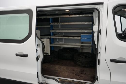 Opel Vivaro vaihtoauto