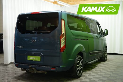 Ford Tourneo Custom vaihtoauto