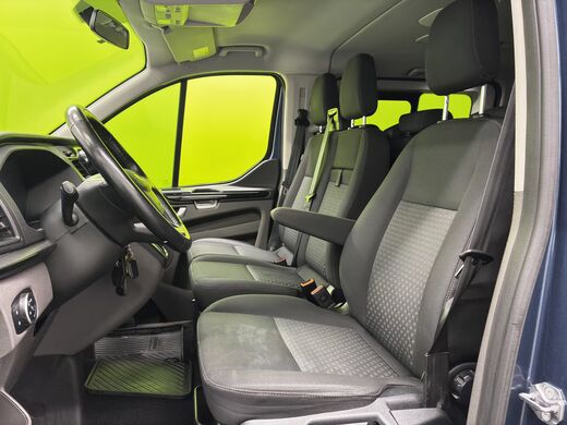 Ford Tourneo Custom vaihtoauto