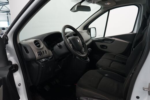 Renault Trafic vaihtoauto