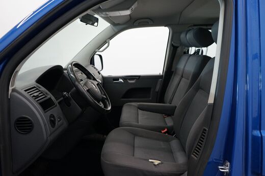 Volkswagen Caravelle vaihtoauto