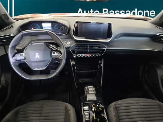Peugeot e-2008 vaihtoauto