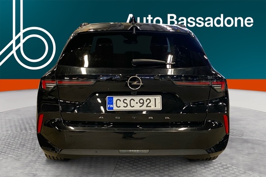 Opel Astra vaihtoauto
