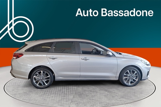 Hyundai i30 Wagon vaihtoauto