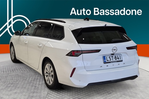 Opel Astra vaihtoauto