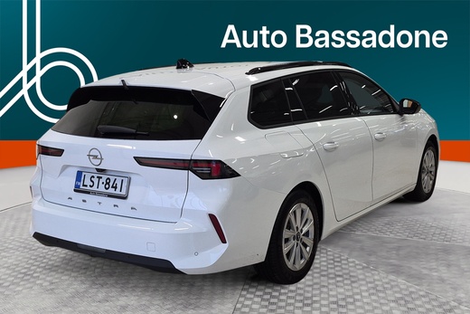 Opel Astra vaihtoauto