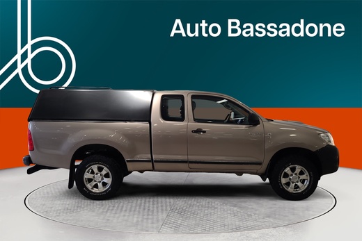 Toyota Hilux vaihtoauto