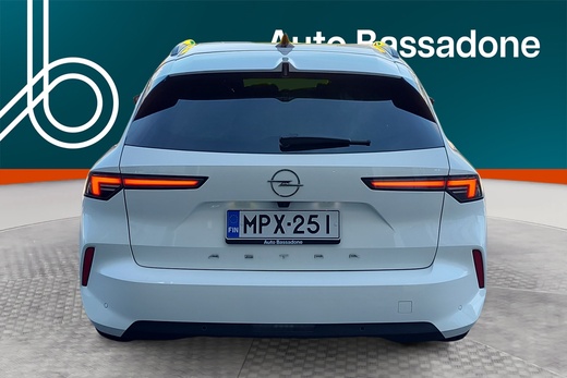Opel Astra vaihtoauto