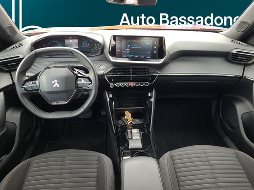 Peugeot e-2008 vaihtoauto