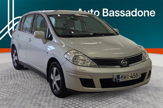 Nissan Tiida vaihtoauto