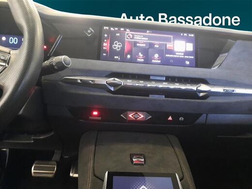 DS 4 vaihtoauto