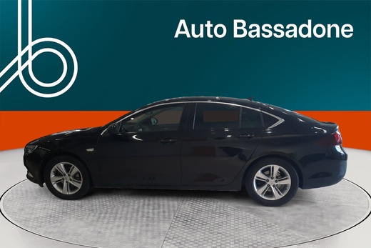 Opel Insignia vaihtoauto