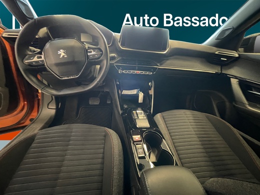 Peugeot e-2008 vaihtoauto