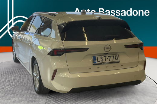 Opel Astra vaihtoauto