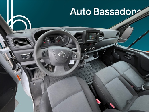 Nissan Interstar vaihtoauto
