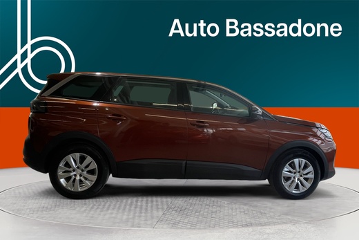 Peugeot 5008 vaihtoauto