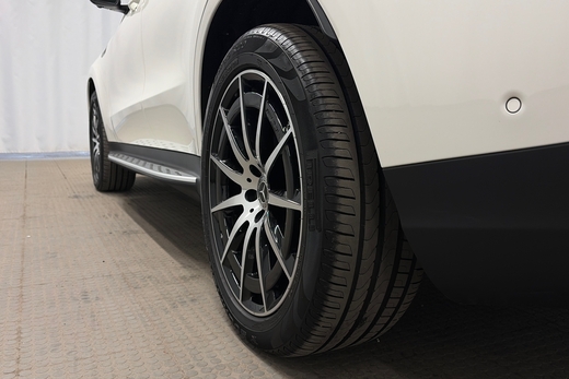 Mercedes-Benz EQC vaihtoauto