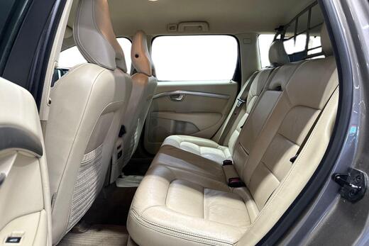 Volvo XC70 vaihtoauto