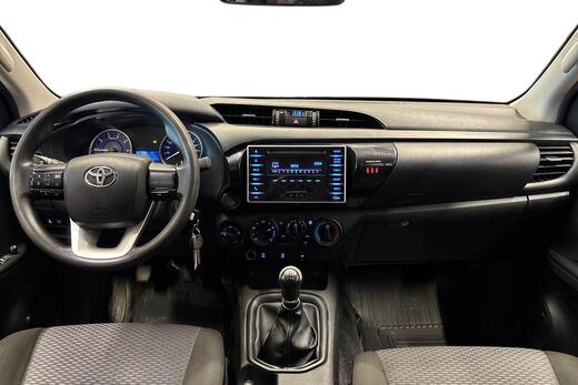 Toyota Hilux vaihtoauto