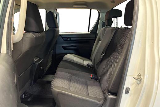 Toyota Hilux vaihtoauto