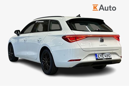 SEAT Leon Sportstourer vaihtoauto