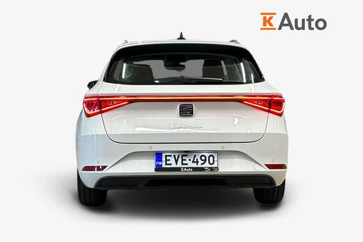 SEAT Leon Sportstourer vaihtoauto