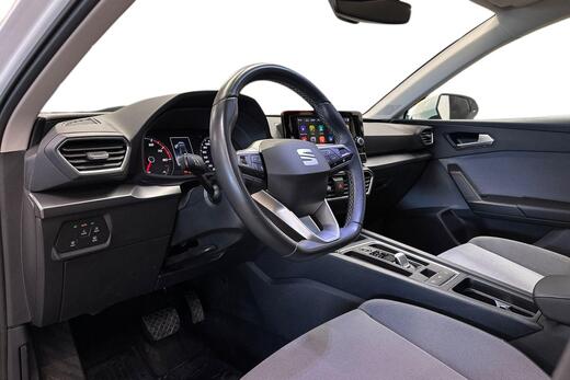 SEAT Leon Sportstourer vaihtoauto