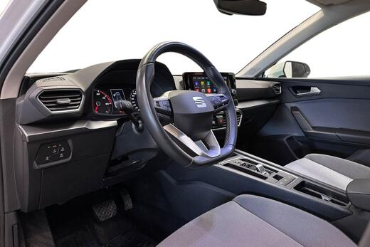 SEAT Leon Sportstourer vaihtoauto