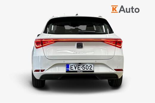 SEAT Leon Sportstourer vaihtoauto