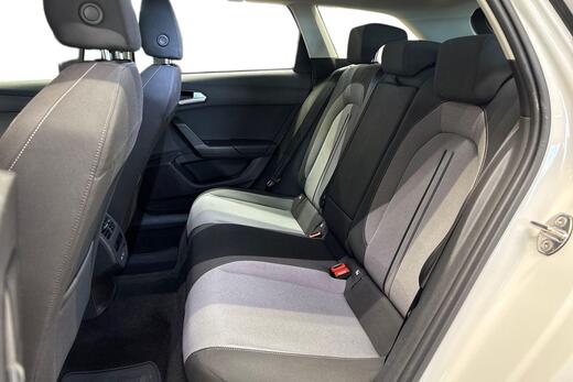 SEAT Leon Sportstourer vaihtoauto