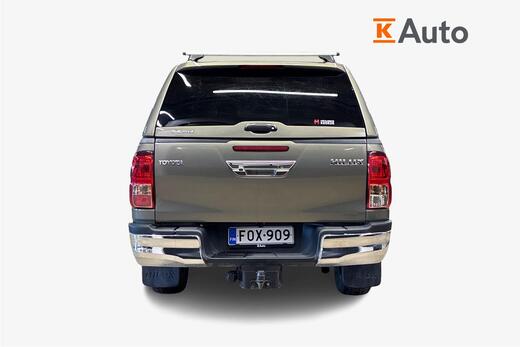Toyota Hilux vaihtoauto