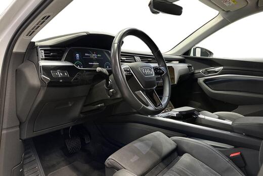 Audi Q8 e-tron vaihtoauto