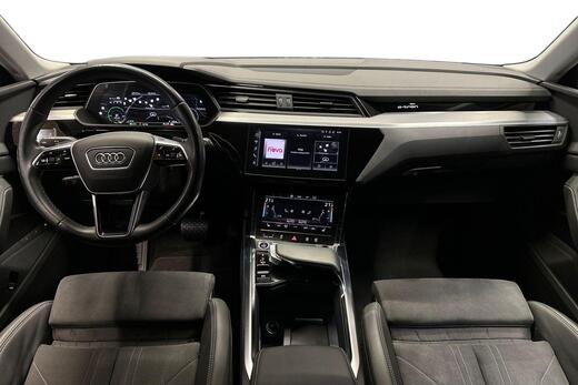 Audi Q8 e-tron vaihtoauto