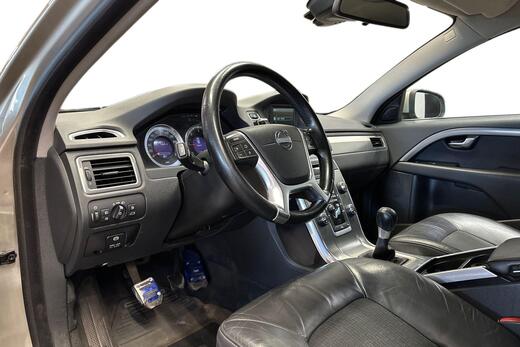 Volvo V70 vaihtoauto