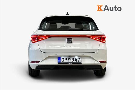 SEAT Leon Sportstourer vaihtoauto