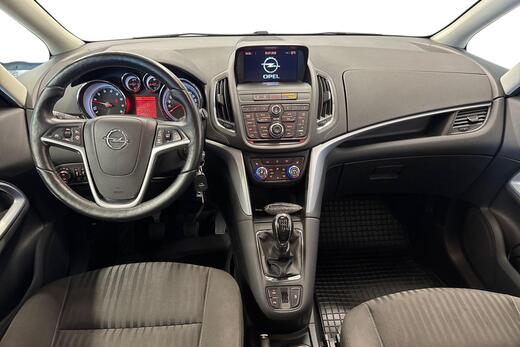 Opel Zafira Tourer vaihtoauto