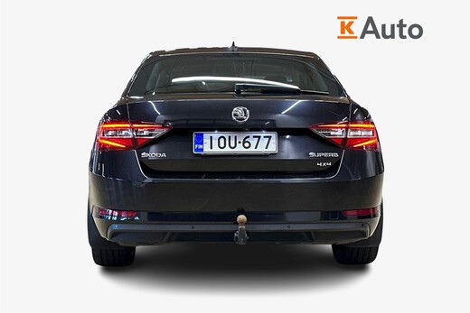Skoda Superb vaihtoauto