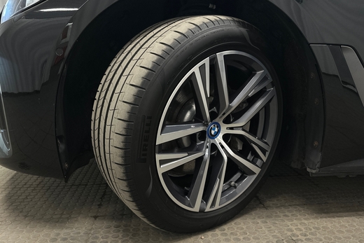 BMW i4 vaihtoauto
