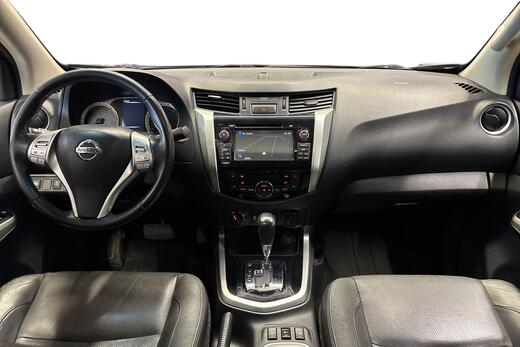 Nissan Navara vaihtoauto