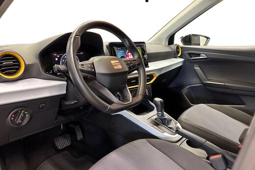 SEAT Arona vaihtoauto