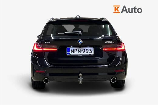 BMW 330 vaihtoauto
