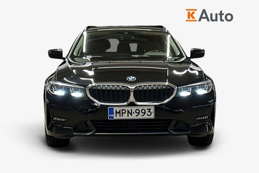 BMW 330 vaihtoauto