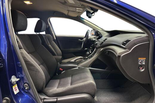 Honda Accord vaihtoauto