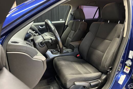 Honda Accord vaihtoauto