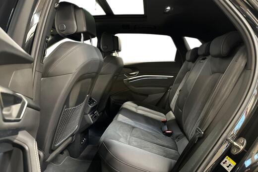 Audi Q8 e-tron vaihtoauto