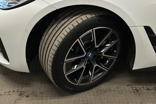 BMW i4 vaihtoauto
