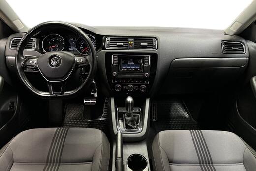 Volkswagen Jetta vaihtoauto