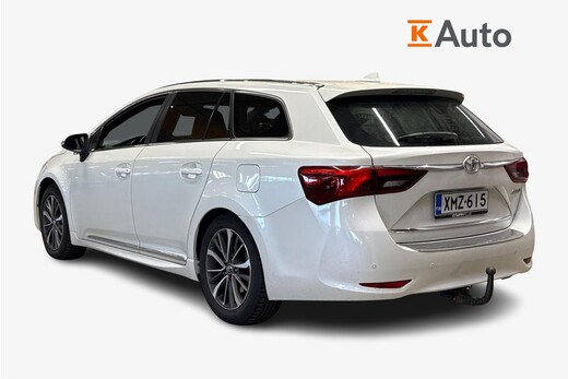 Toyota Avensis vaihtoauto
